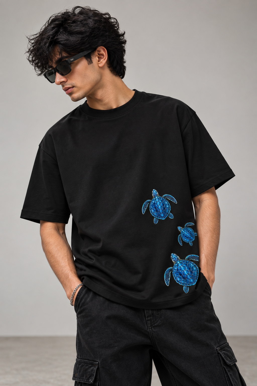 Ocean Bloom – Turtle Graphic Oversized T-Shirt